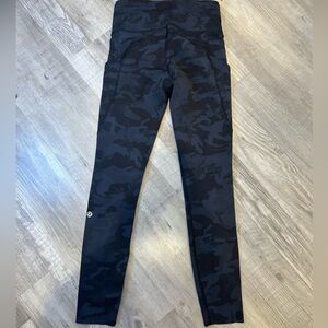 Lululemon Fast Free Tight Legging Camo Pockets Womens Size 4